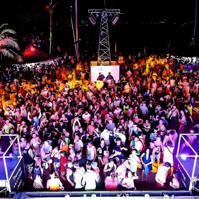 Bob House Patong Beach Phuket - โกอินน์ ป่าตอง – Fotos 8